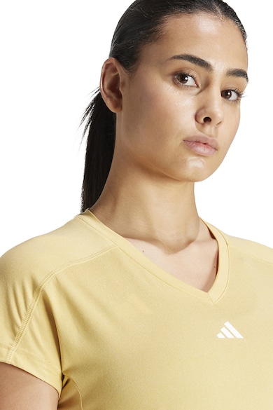 adidas Performance Тренировъчна тениска Essentials с шпиц Жени