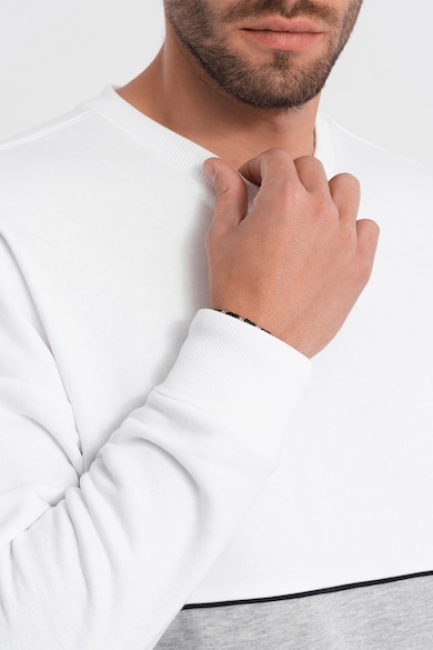 OMBRE Kerek nyakú pulóver colorblock dizájnnal férfi