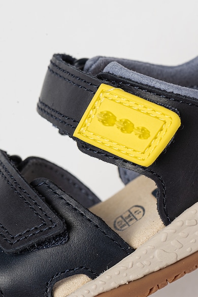 Clarks Spiney Step bőrszandál tépőzáras pánttal Fiú