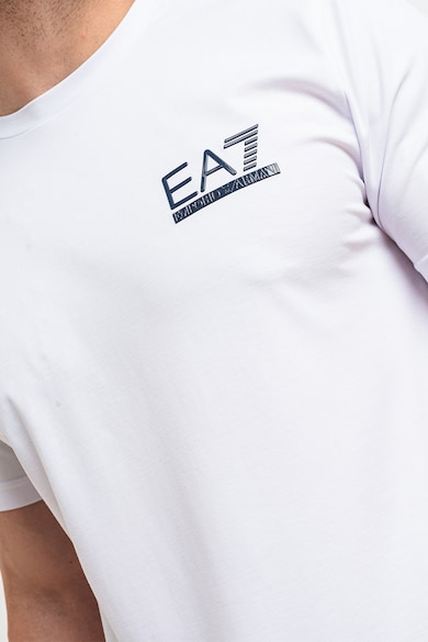EA7 Kerek nyakú póló mintával a hátoldalán férfi