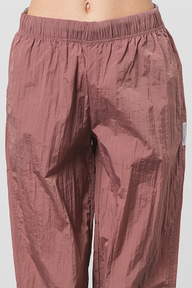 CALVIN KLEIN Kényelmes fazonú nadrág logós rugalmas derékrésszel női