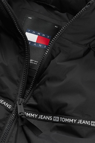 Tommy Jeans Зимно яке с капитониран дизайн и качулка Мъже