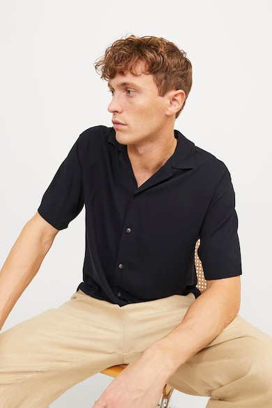 Jack & Jones Kényelmes fazonú póló klasszikus gallérral férfi