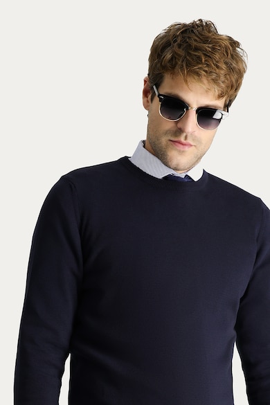 KIGILI Фино плетен пуловер с овално деколте Мъже