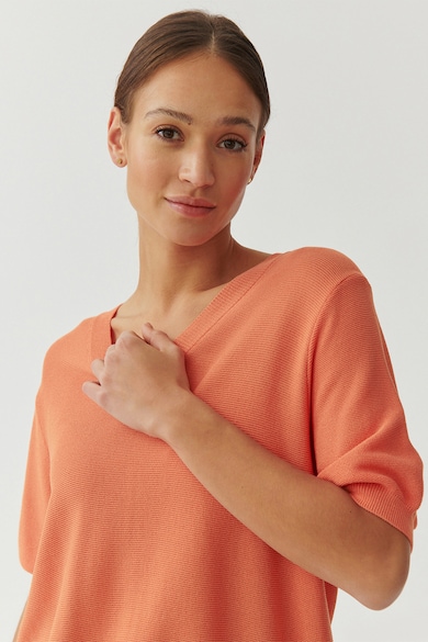 Tatuum V-nyakú pulóver középhosszú ujjakkal női