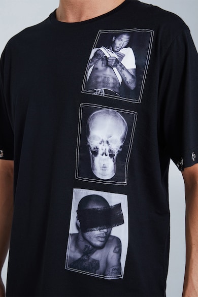Jeremy Meeks Fotómintás póló fémkarikákkal férfi