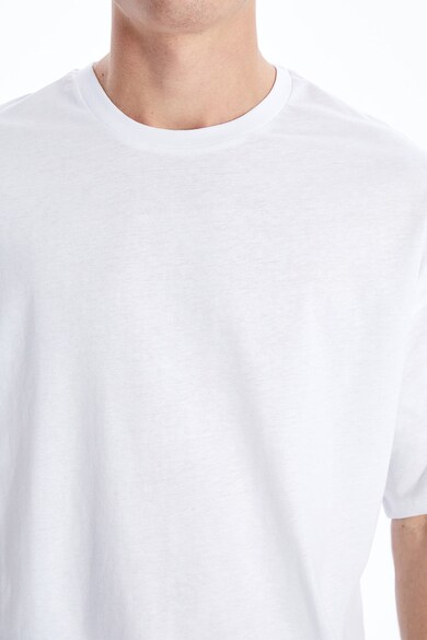 LC WAIKIKI Уголемена тениска с изчистен дизайн Мъже