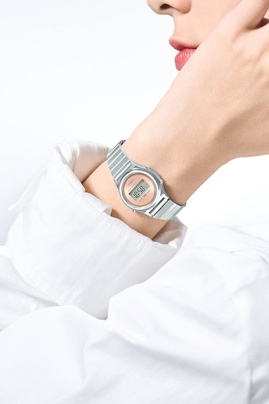 Casio Електронен часовник от неръждаема стомана Жени