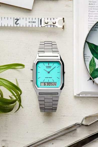 Casio Szögletes rozsdamentes acél karóra női