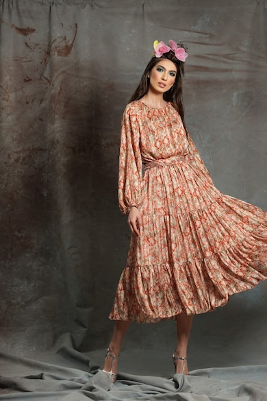 MIAU by Clara Rotescu Разкроена рокля с коприна с овално деколте Жени