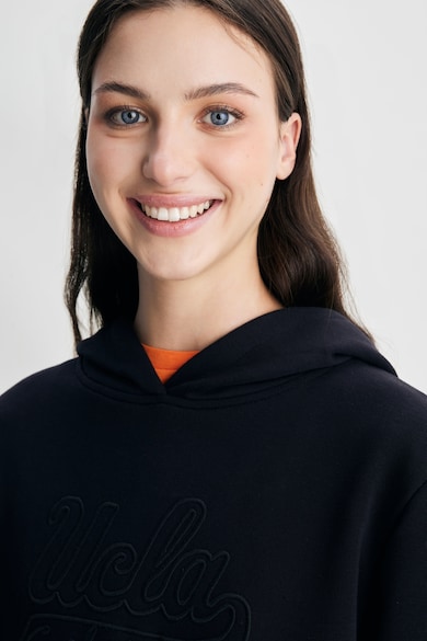 UCLA Deborah kapucnis pulóver kenguruzsebbel női