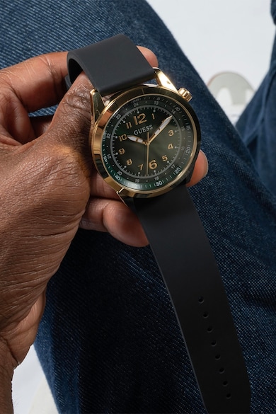 GUESS Овален часовник със силиконова каишка Мъже