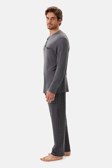 DAGI Pamuttartalmú hosszú pizsama férfi