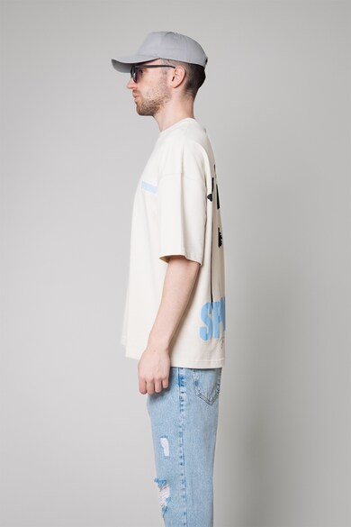uFIT Памучна тениска с овално деколте и шарка на пролетни цветя на гърба Мъже