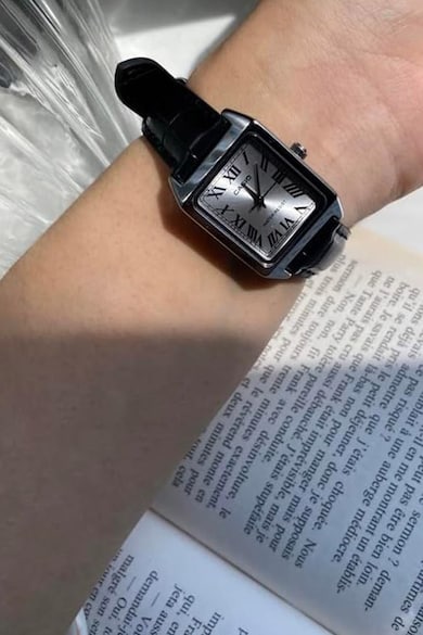 Casio Часовник от неръждаема стомана с кожена каишка Жени