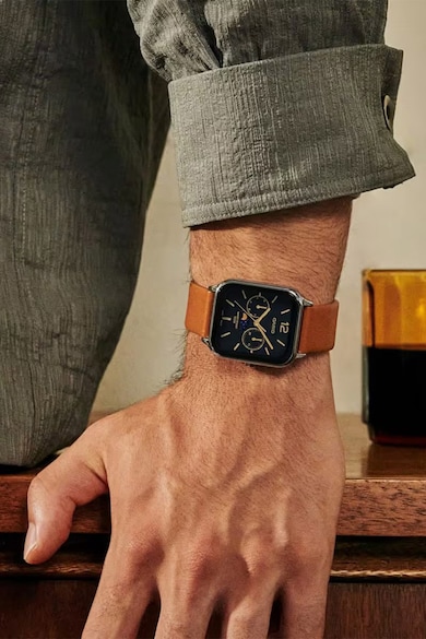 Casio Унисекс часовник от неръждаема стомана с кожена каишка Жени