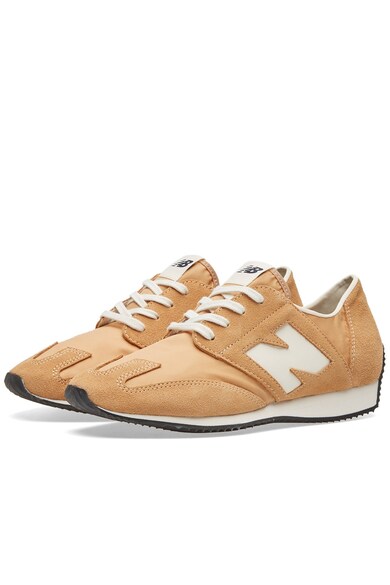 New Balance Unisex cipő nyersbőr szegélyekkel női