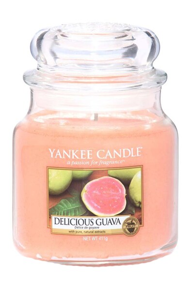 YANKEE CANDLE Lumanare parfumata medie in borcan Delicious Guava Femei