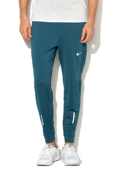 Nike Спортен панталон с лого и джобове с цип6 Мъже
