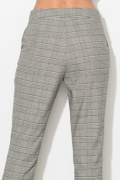 Zee Lane Collection Pantaloni conici cu volan la terminatie Femei