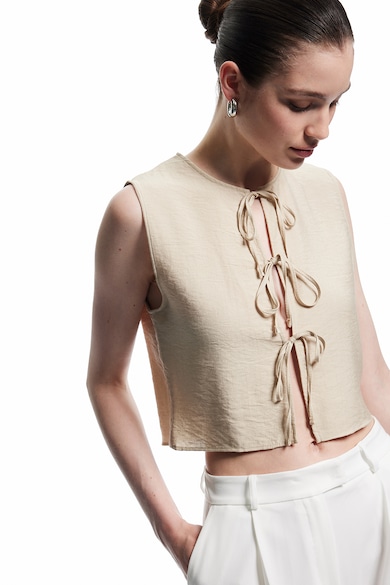 Bluza crop cu prindere cu snururi - Maro taupe deschis