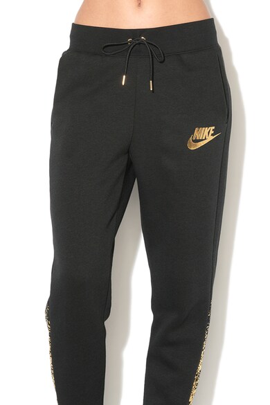 Nike Спортен панталон с ниско дъно и стандартна кройка Жени