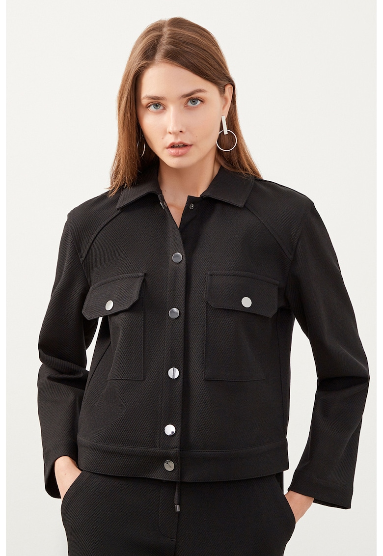 Jacheta usoara cu maneci raglan