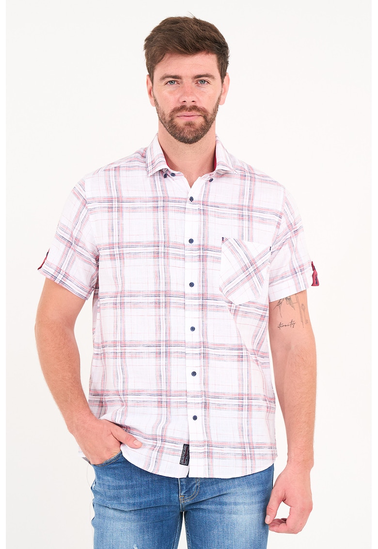 Camasa cu buzunare pe piept si model in carouri