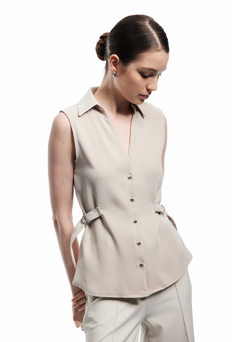 Camasa cu decolteu in V fara maneci