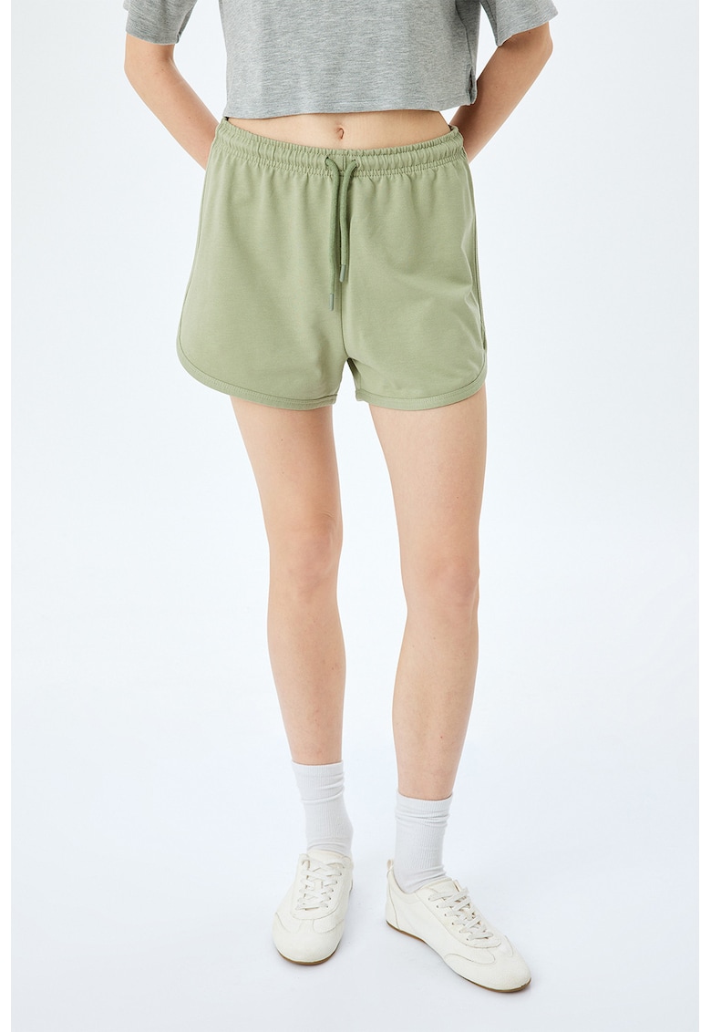 Pantaloni scurti uni de bumbac