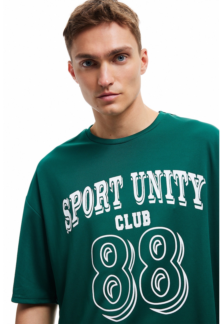 Tricou lejer cu text