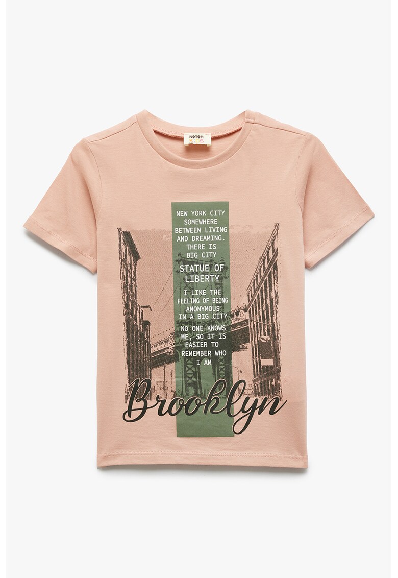 Tricou cu imprimeu grafic si text