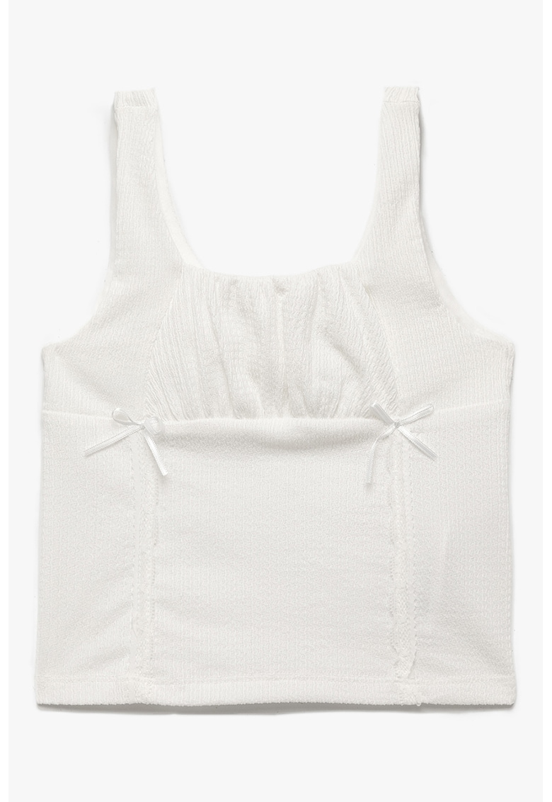 Top cu detalii cu funda