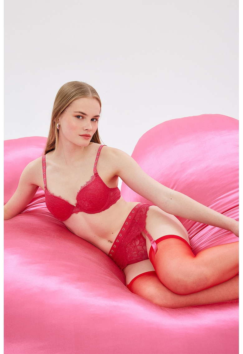 Chiloti tanga din dantela - Rosu cireasa