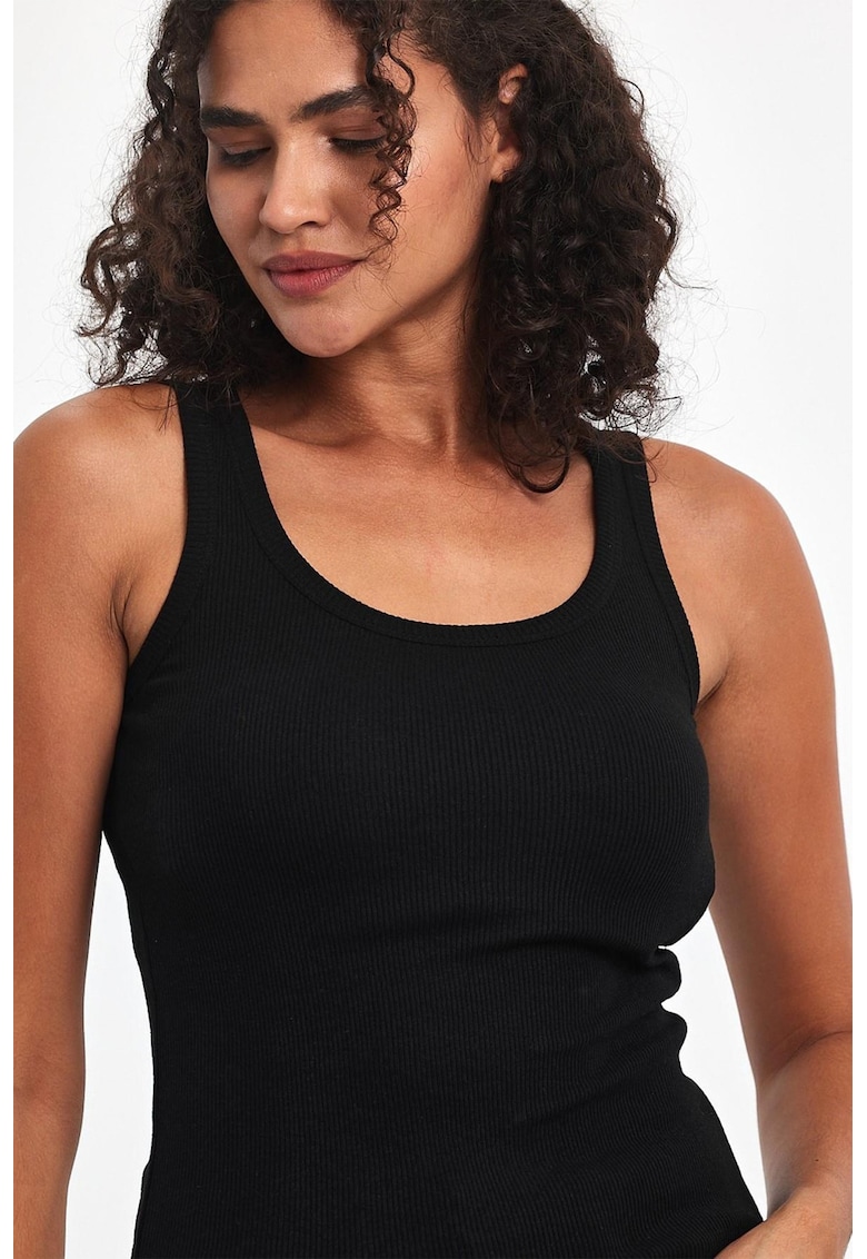 Set de top-uri cu model uni - 3 piese