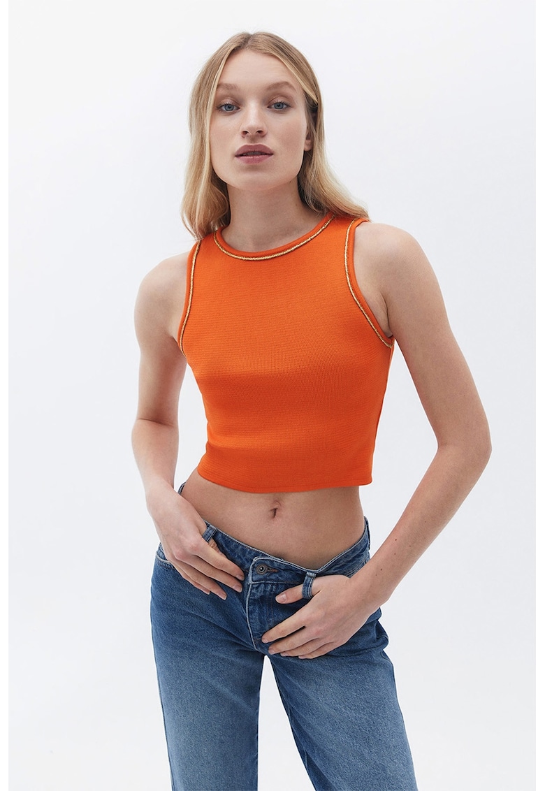 Top crop cu detalii stralucitoare