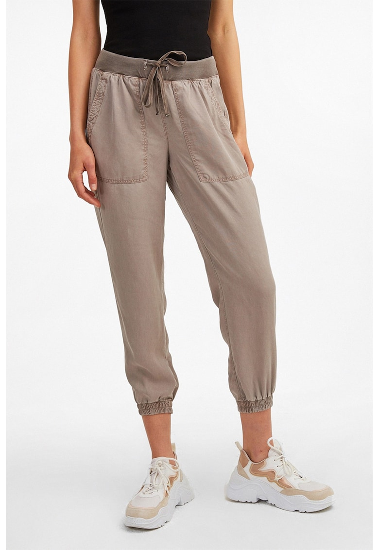 Pantaloni joggers crop din lyocell