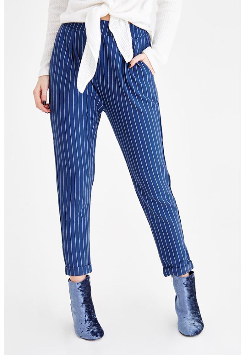 Pantaloni crop cu model in dungi si buzunare laterale