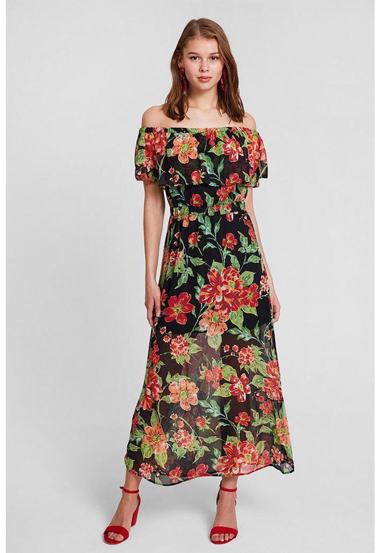 Rochie lunga cu terminatie semitransparenta si decolteu pe umeri