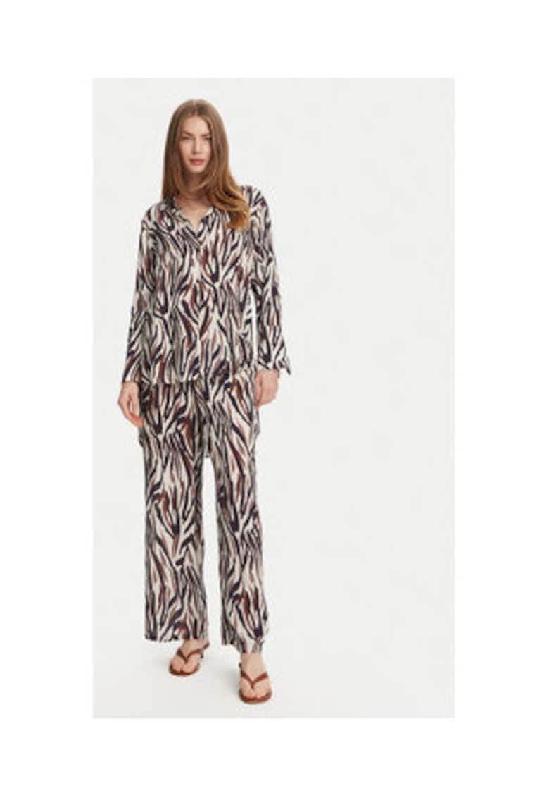 Costum dama - BL676 C94 - 100% Vascoza - Maro -