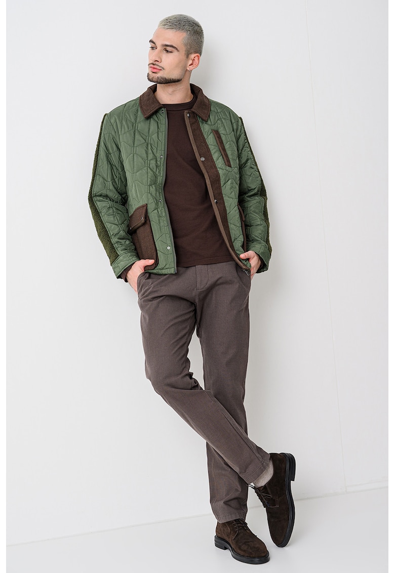 Jacheta cu vatelina si buzunare cu clapa