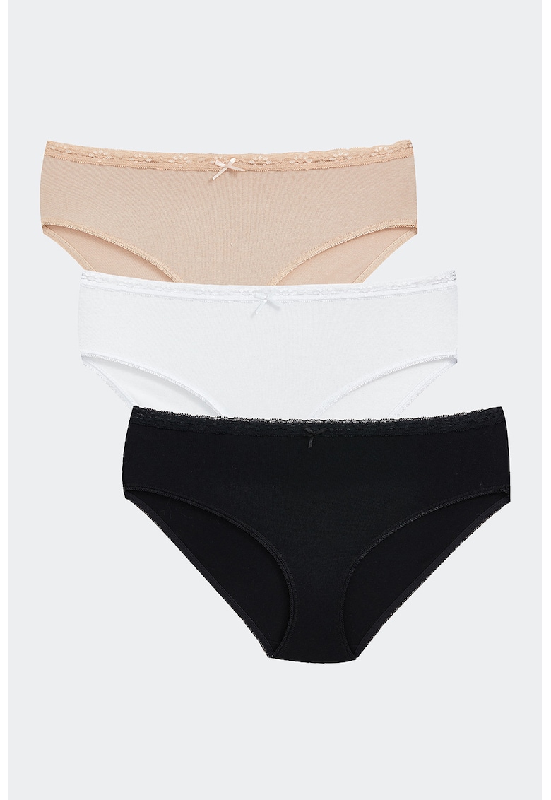 Set de chiloti hipster cu garnituri din dantela - 3 perechi Set de chiloti hipster cu garnituri din dantela - 3 perechi