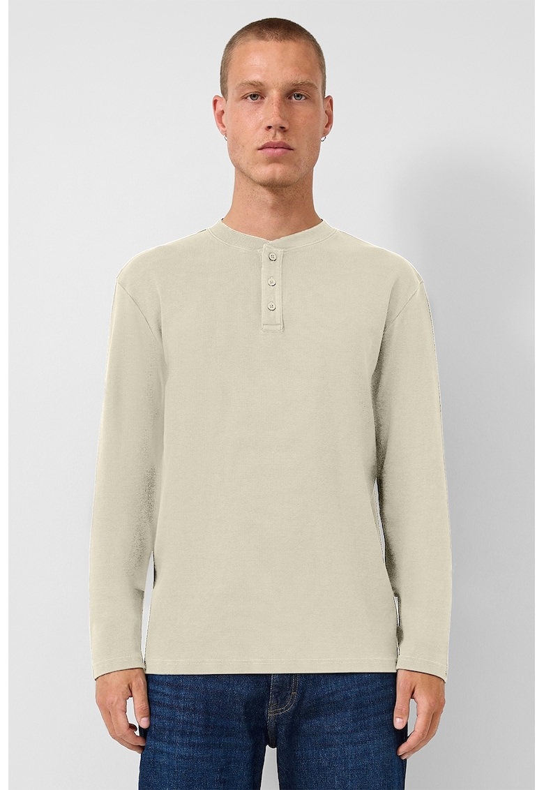 Bluza cu fenta cu nasturi si maneci lungi