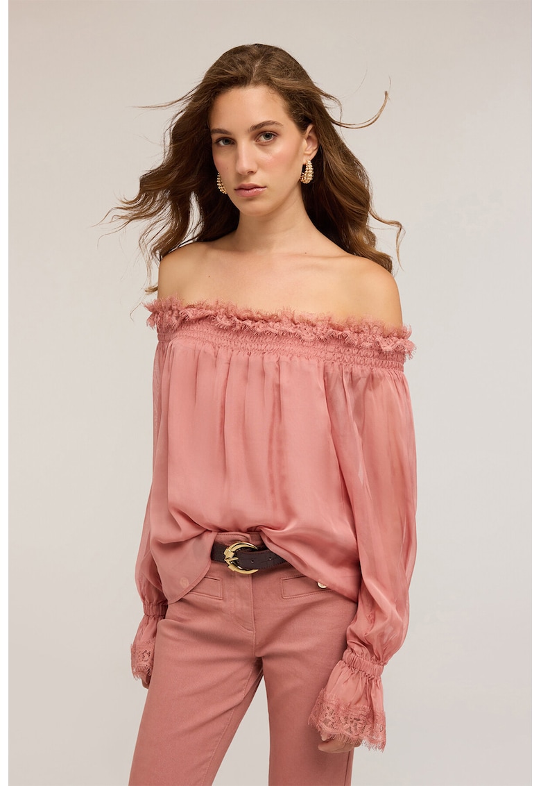 Bluza cu decolteu pe umeri si model uni