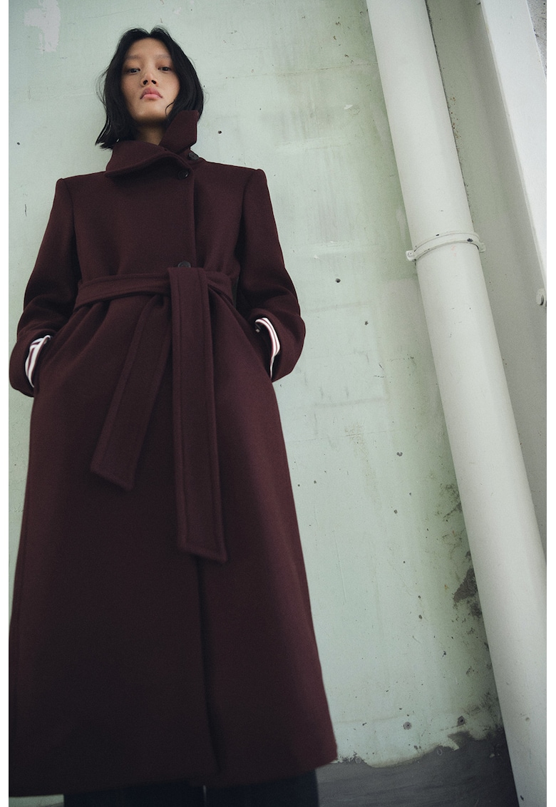 Palton lung din amestec de lana cu slit pe partea din spate