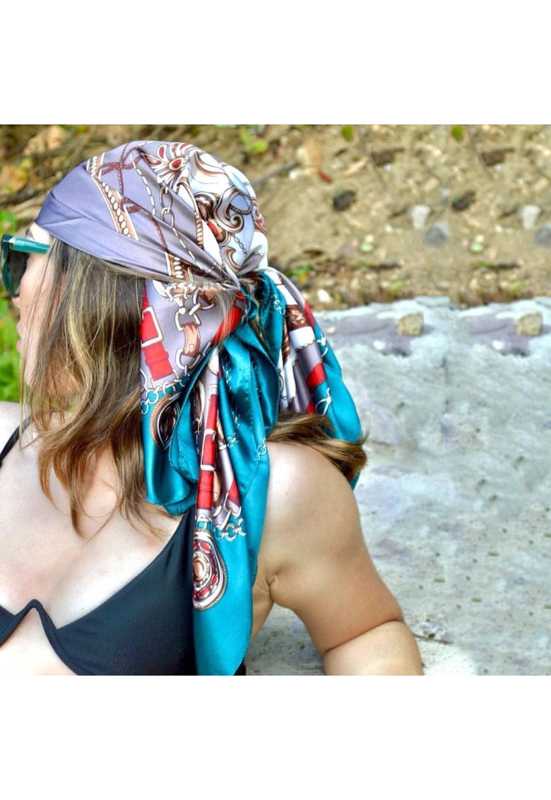 Esarfa patrata - albastra - cu imprimeu - Anes C2 -