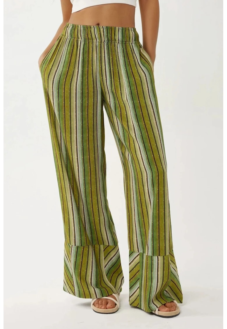 Pantaloni pentru dama - largi - cu imprimeu - textil - verde