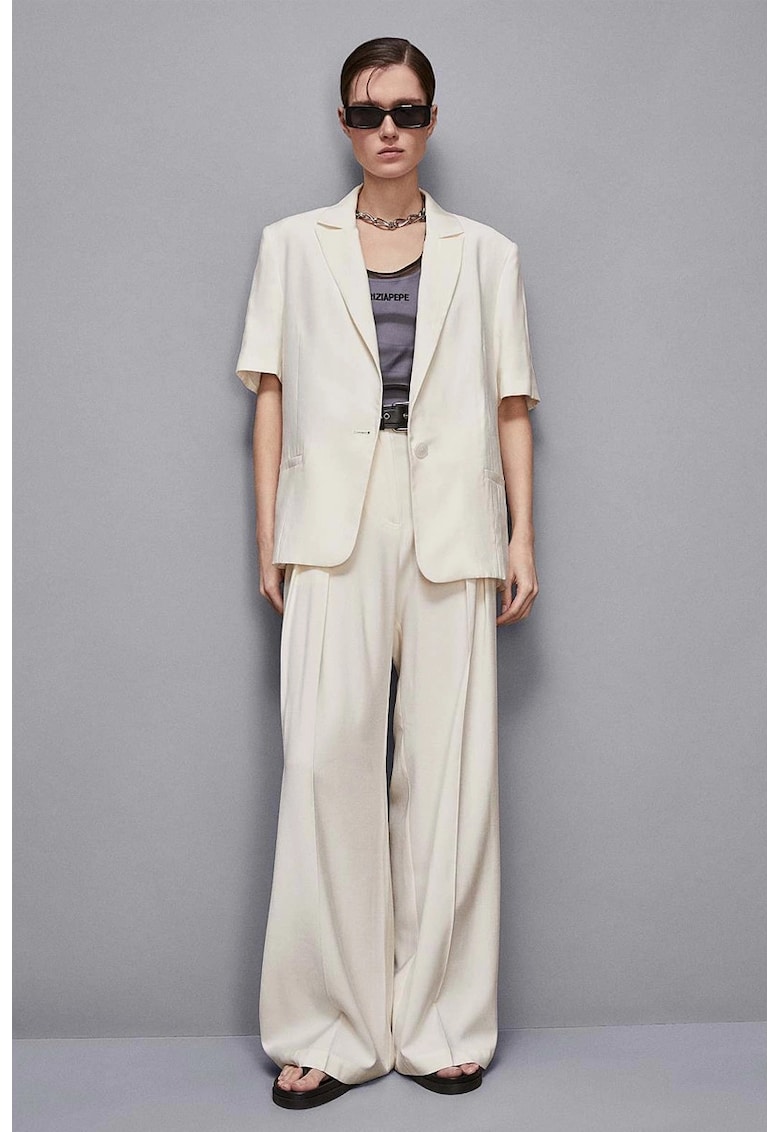 -Pantaloni largi cu buzunare laterale