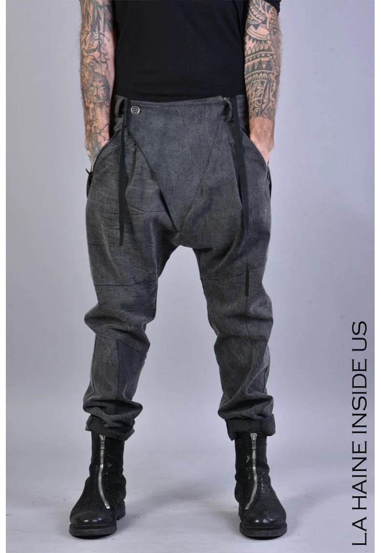 -Pantaloni supradimensionați cu închidere prin nasture și șnur în talie