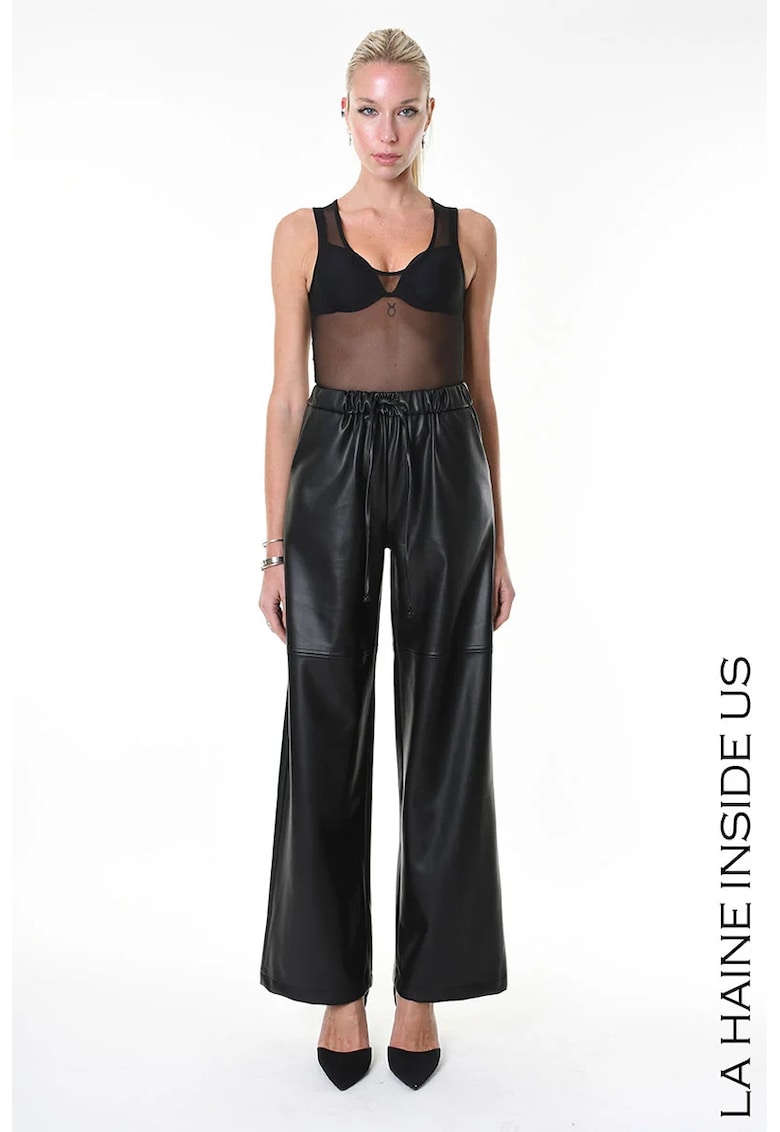 Pantaloni largi cu snur in talie